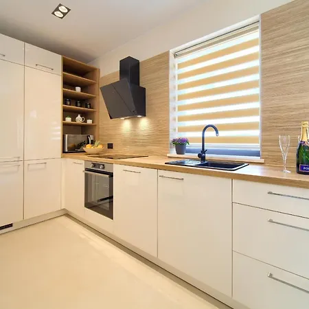 Unique With Private Pool Apartament Krk Town