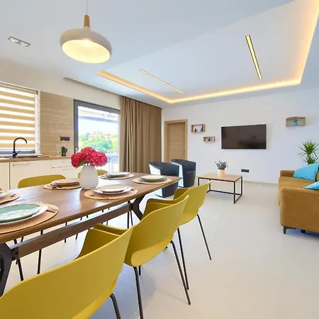 Unique With Private Pool *