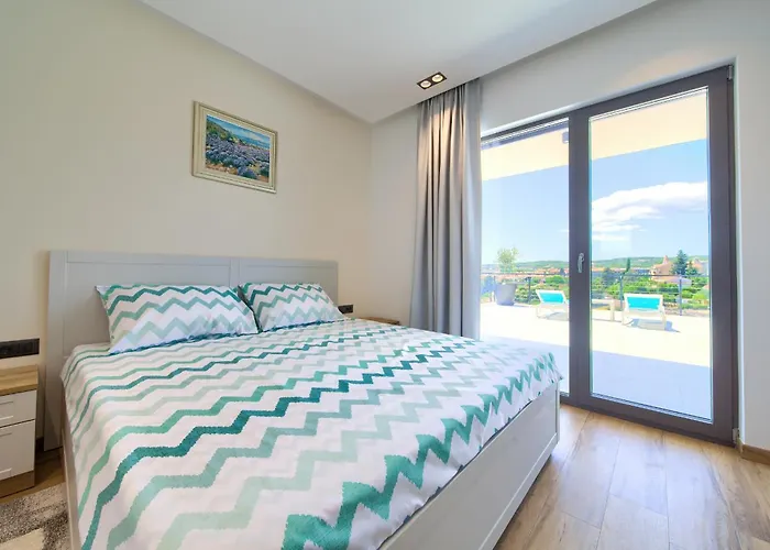 Unique With Private Pool