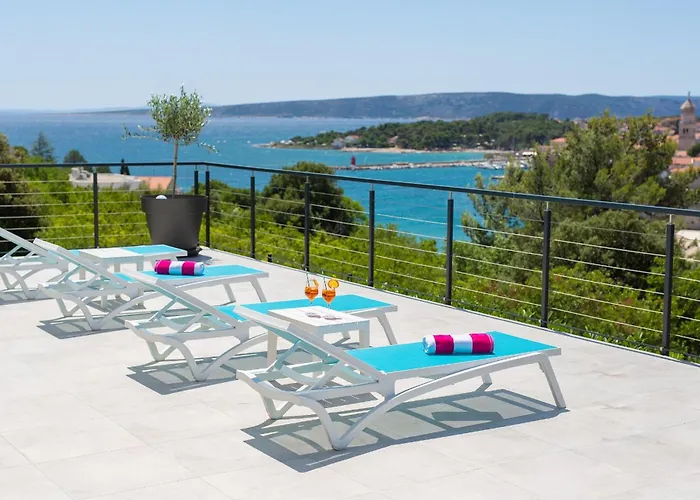 Unique With Private Pool