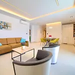 Apartamento Unique With Private Pool